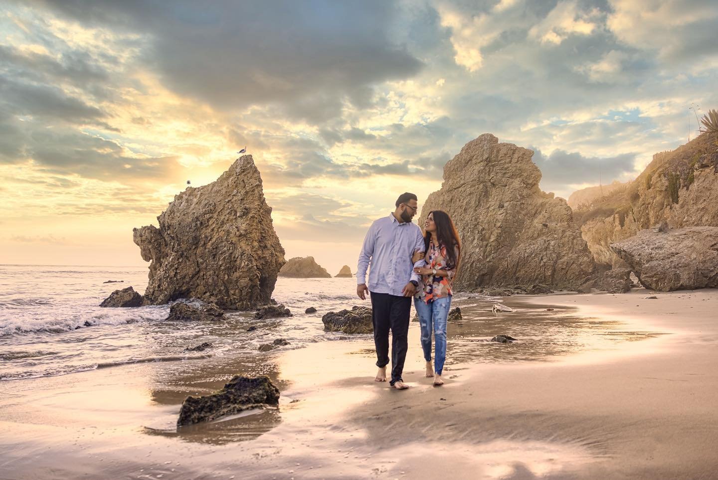 Get your Laguna Beach Engagement Photo with Peter Nguyen