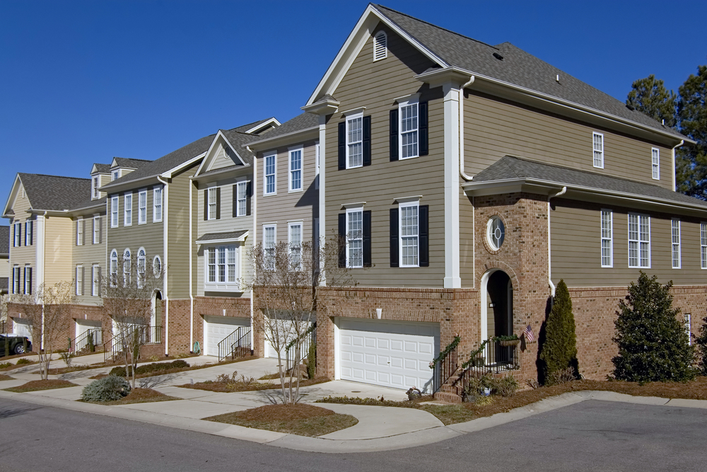 Why taking the professional garage door repair assistance is a wise decision