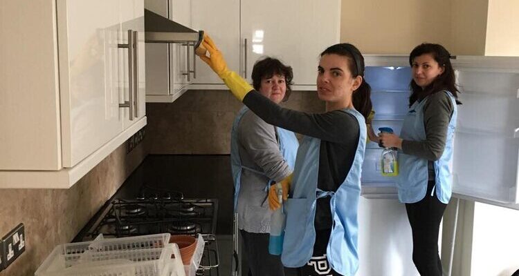 Reasons to Hire a Professional Cleaning Company for your End of Tenancy Project