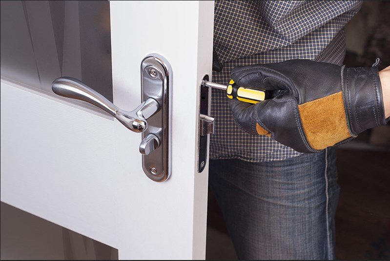 Five reasons that hamper your door’s appropriate function- How to fix it
