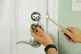 mobile locksmith