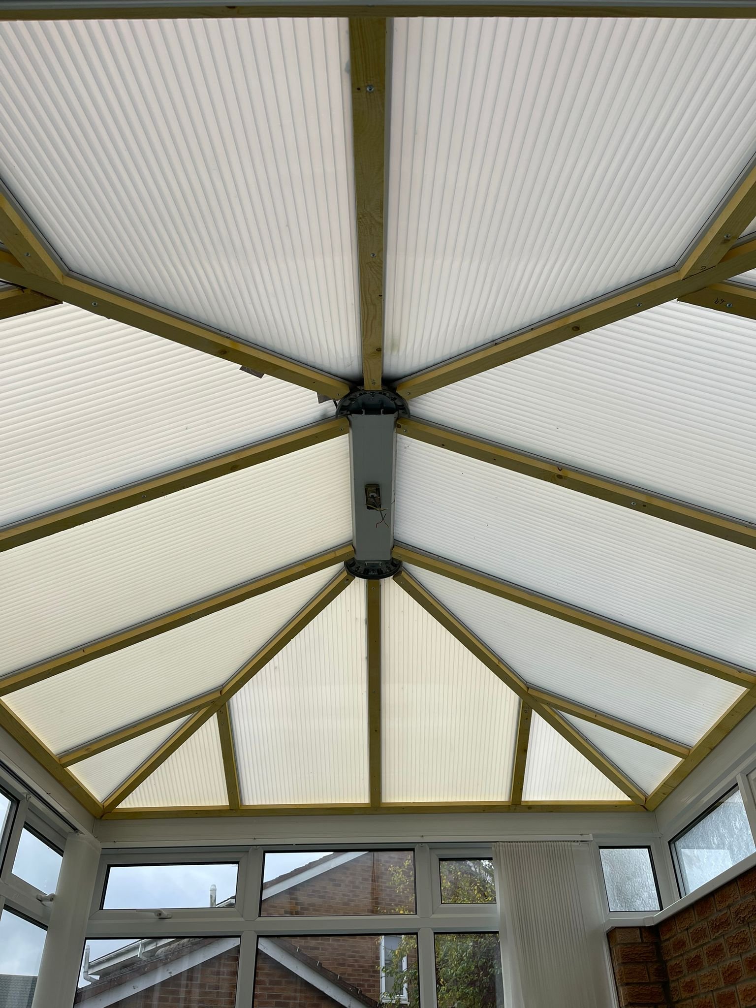 When to Upgrade: Key Signs Your Conservatory Ceiling Needs Attention