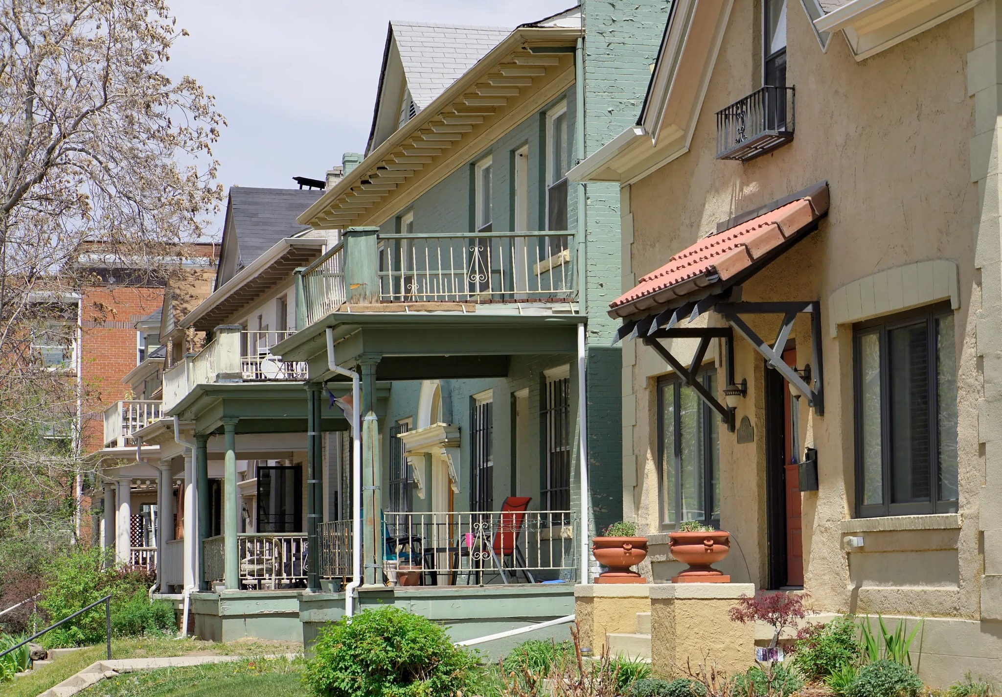 Selling a House After Separation: A Simple Solution for Divorcing Couples